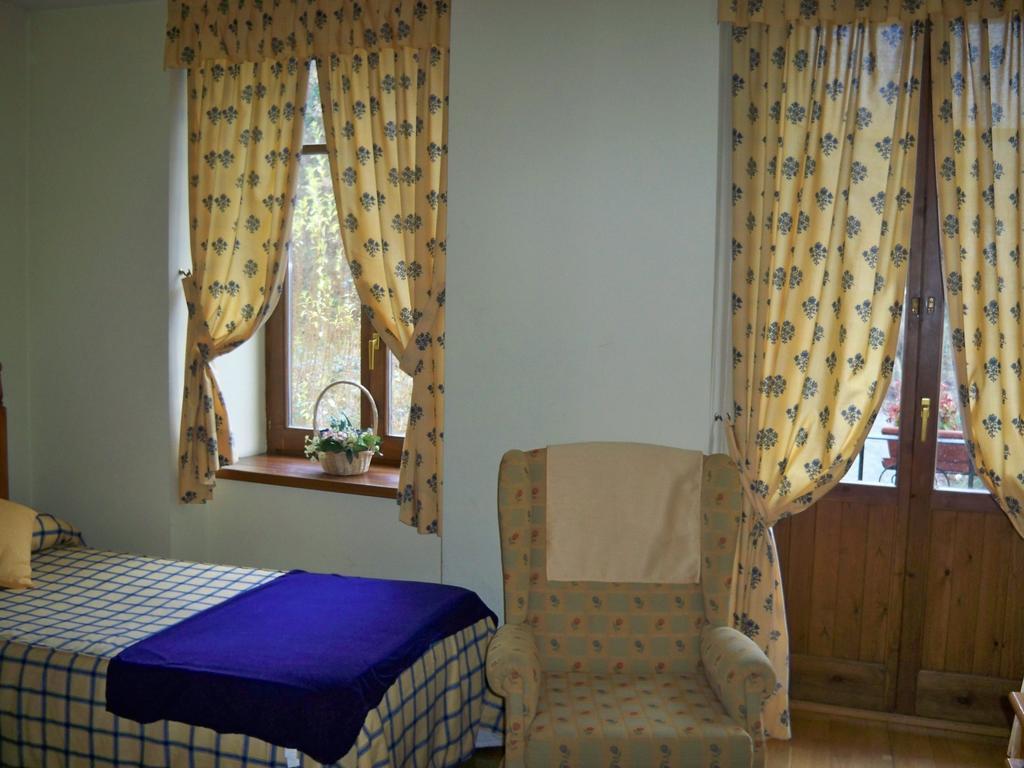 Casa Es Neres Hotel Les Værelse billede